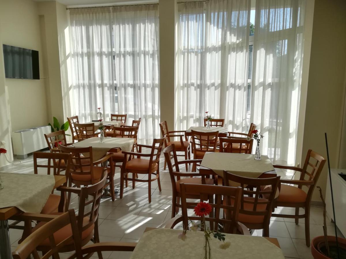 Olympia Hotel Edessa Buitenkant foto
